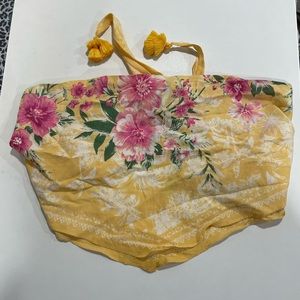 American eagle bandana tops. Ties in the back